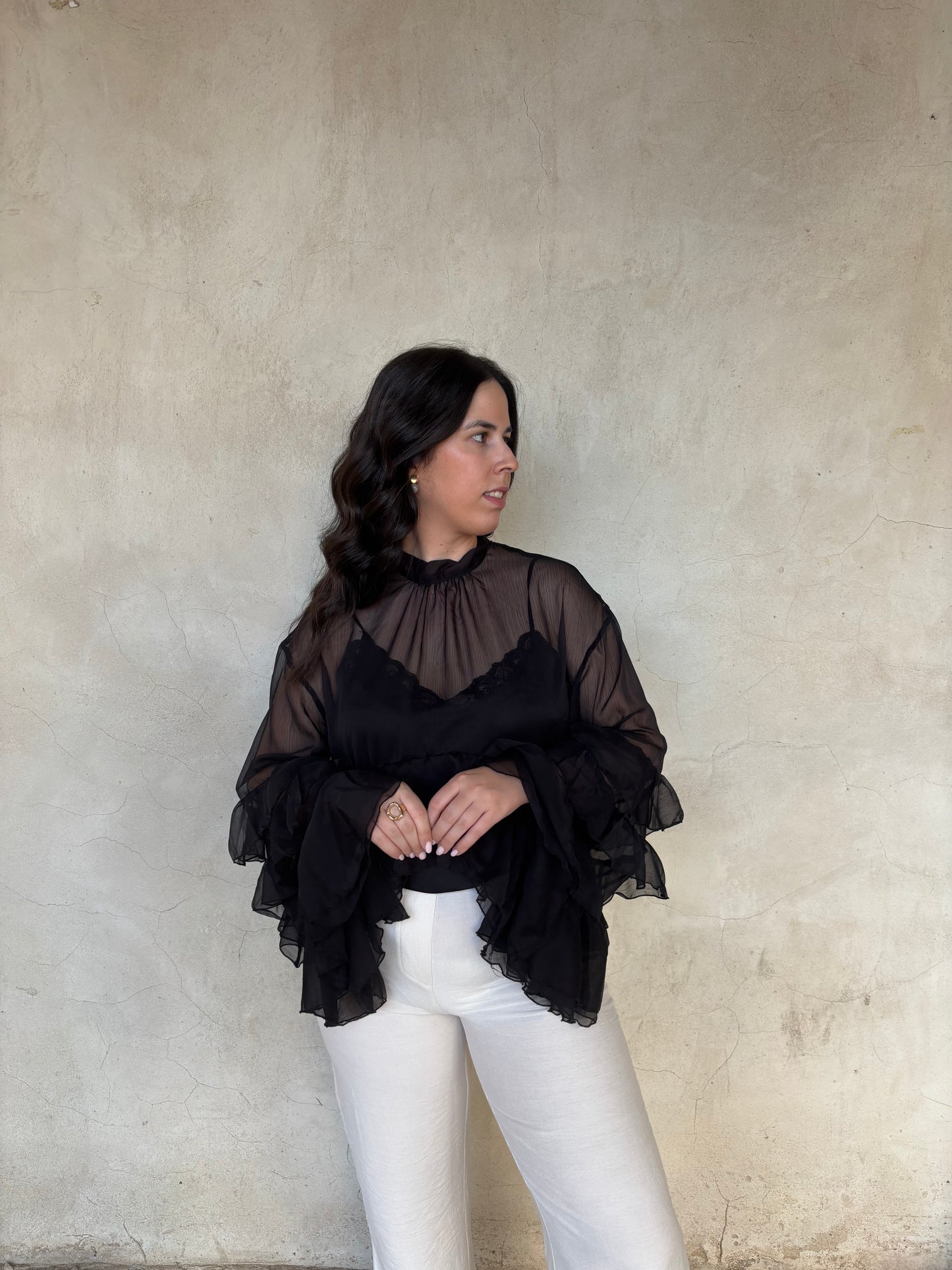 BLUSA VOLANTE