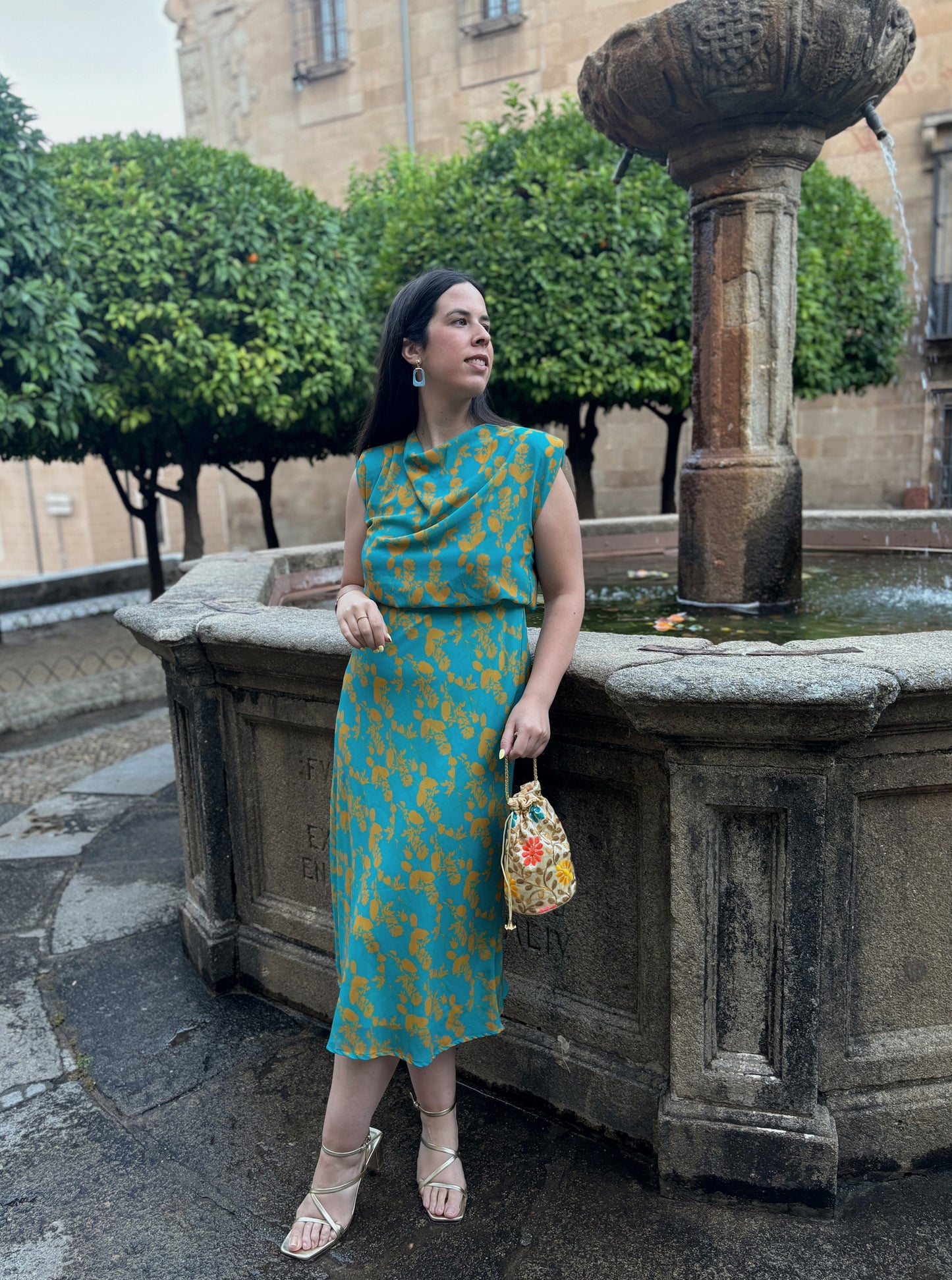 VESTIDO DAMASCO