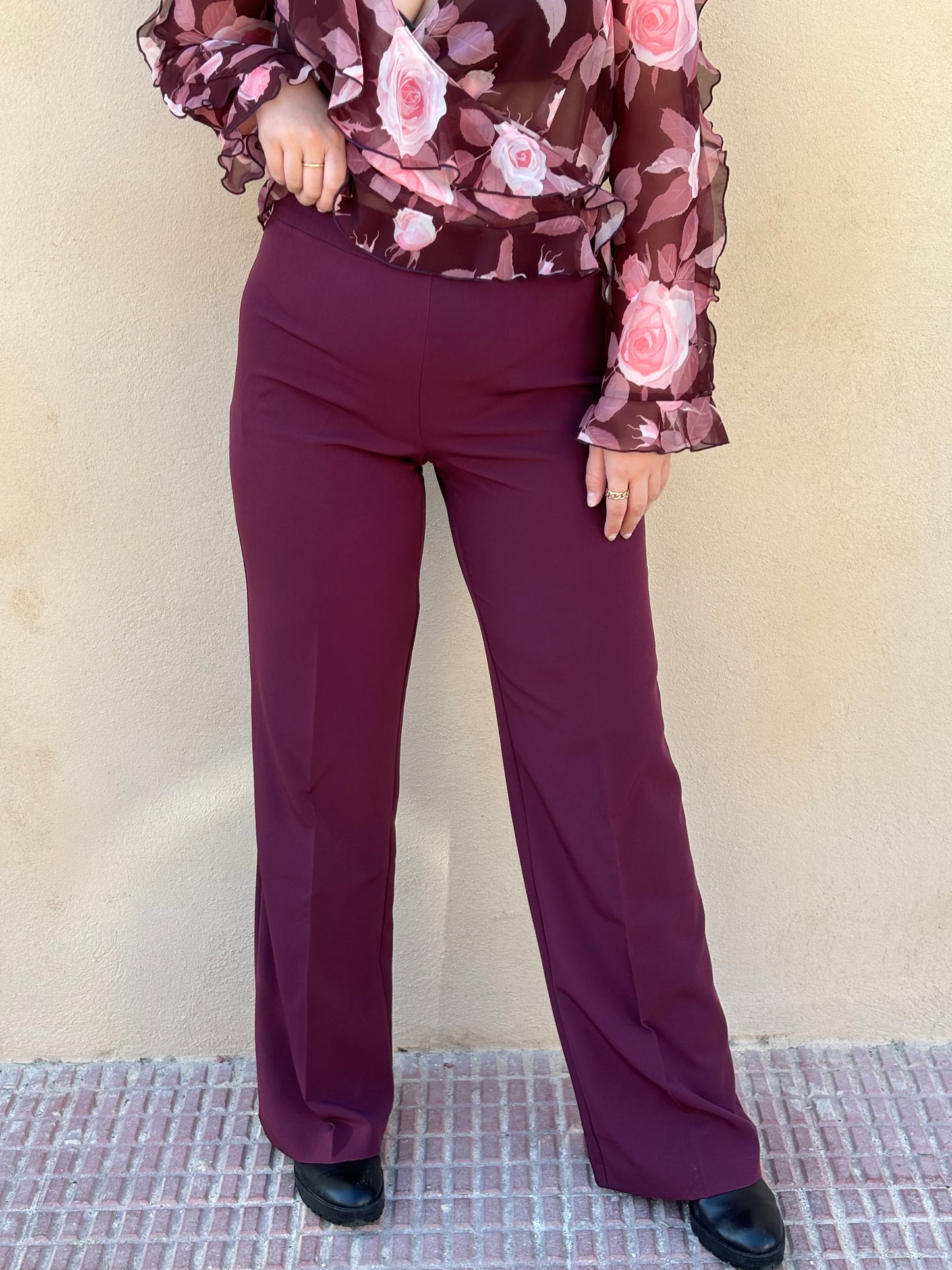 PANTALÓN BURDEOS