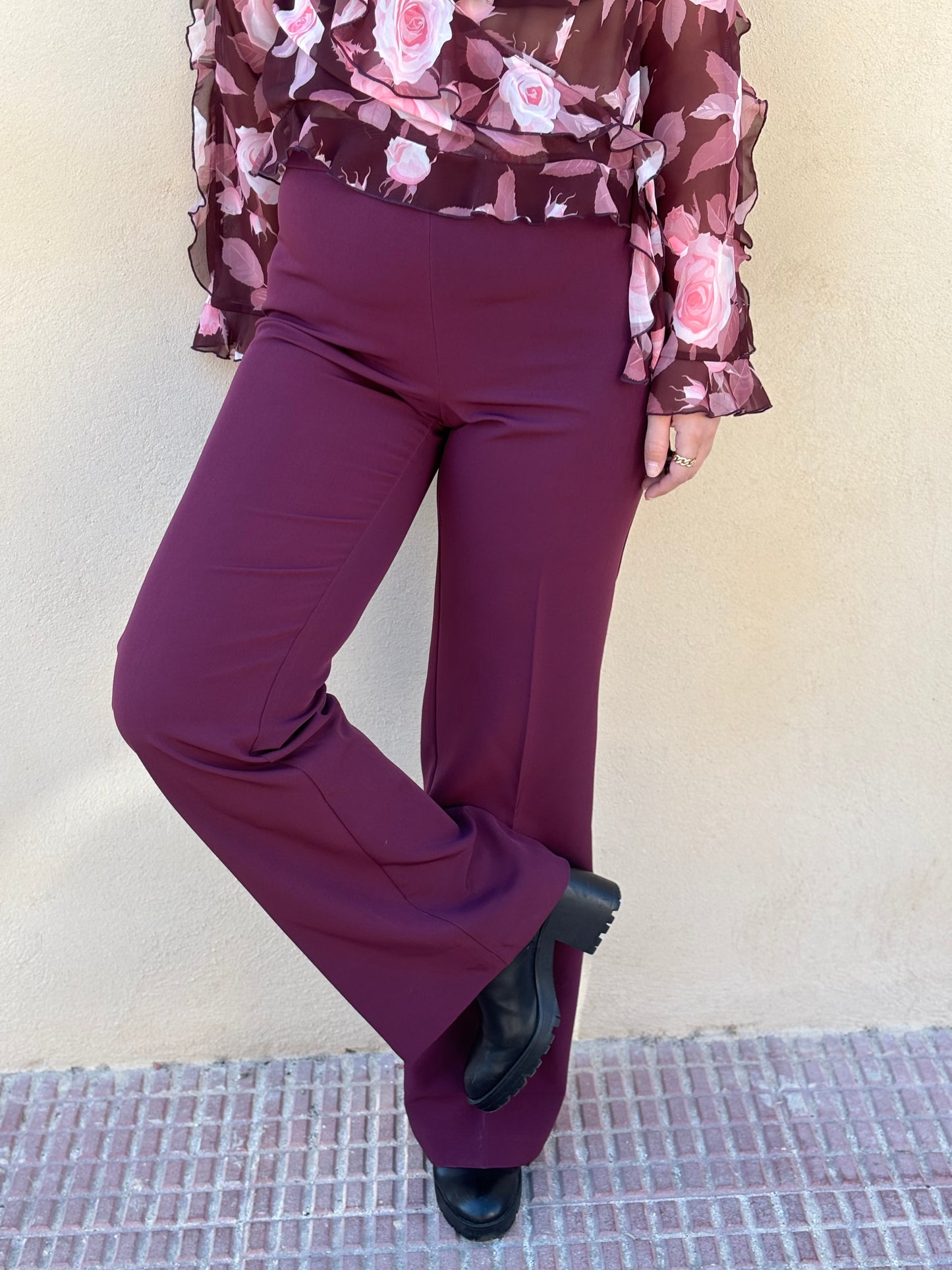 PANTALÓN BURDEOS