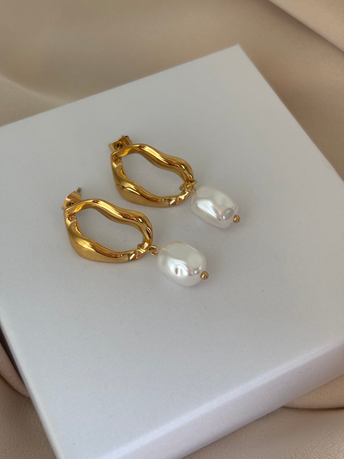 PENDIENTES PERLA
